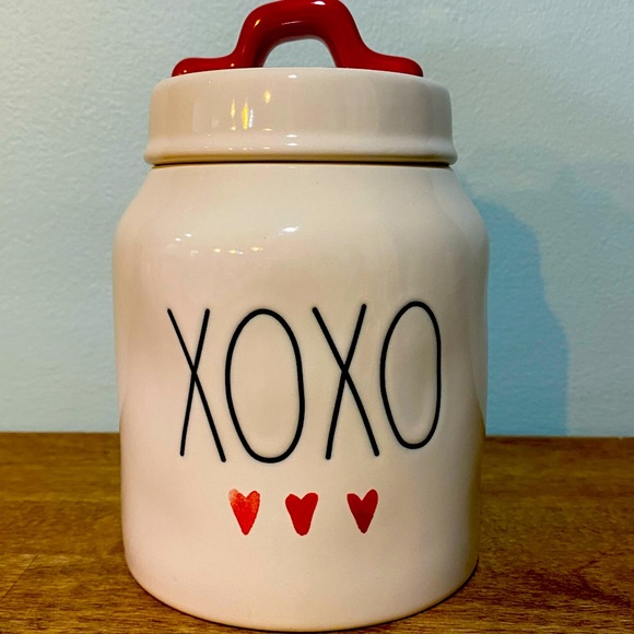 Rae Dunn small canister